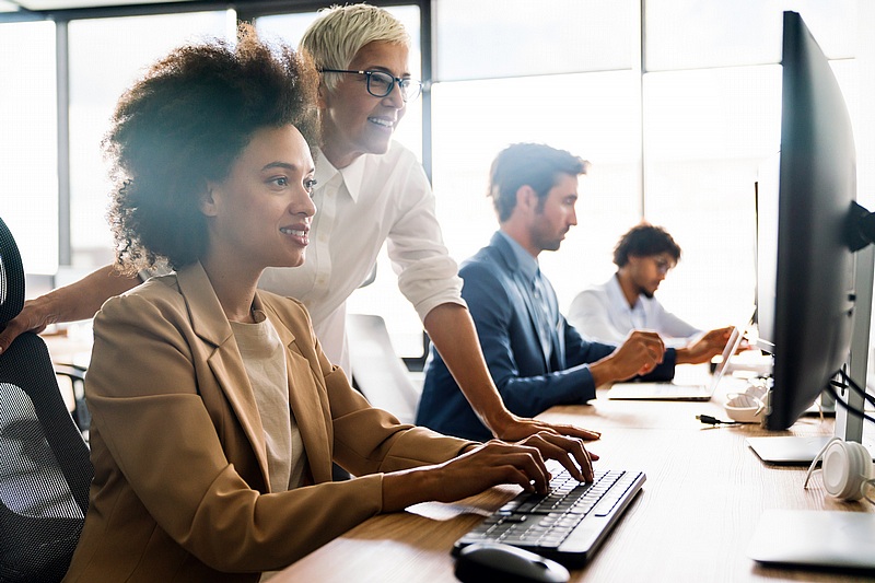 JAC Recruitment Waris 業務提携 経営層 多様化 促進 女性特化の人材サービス