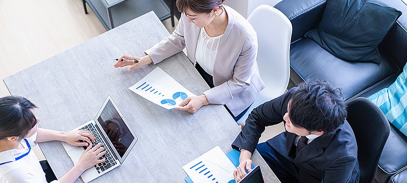 スキルと経験を活かした転職では、男女間の賃金格差が日本平均を大幅に下回る結果に